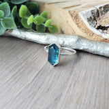 Moss Kyanite Ring, Hexagon