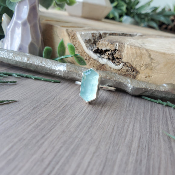 Aquamarine Ring, Hexagon