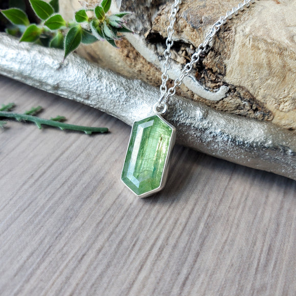 Moss Kyanite Necklace, Green