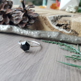Spinel Ring, Hexagon