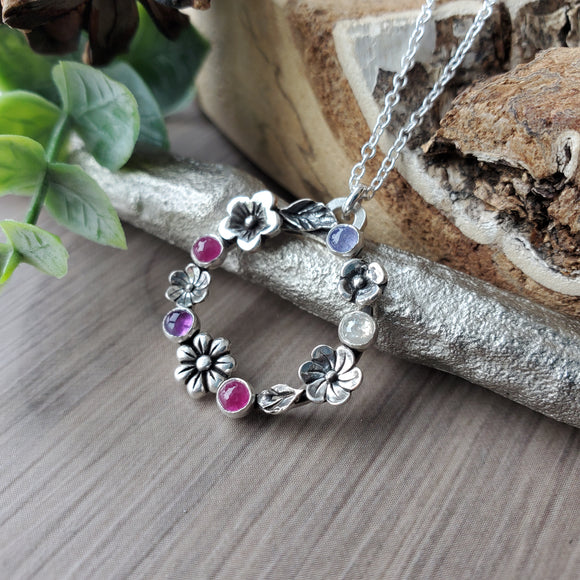 Family Necklace, Floral Wreath