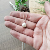 Pearl Necklace, Button