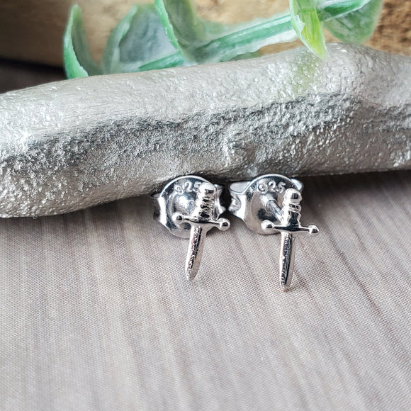 Dagger Studs