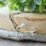 Diamond Ring, Tiny White