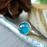 Moss Kyanite Ring, Teal, Round, Faceted