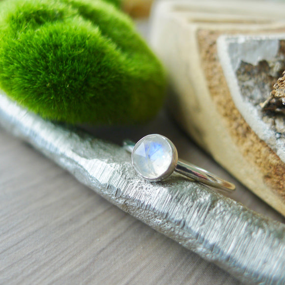 Moonstone Ring, Faceted, Round, 6mm