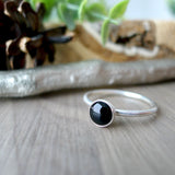 Onyx Ring, Round