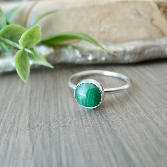 Malachite Ring, Smooth Round, Medium